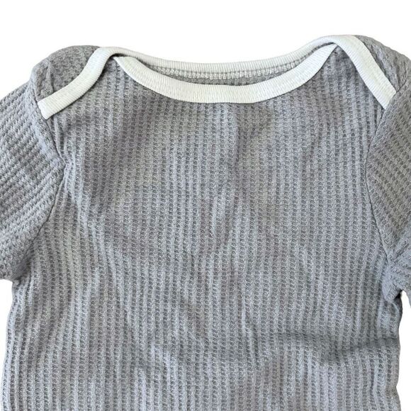 Cloud Island Baby Waffle Knit Top and Bottom Pajama Set 2 Pc Size 12 Months Gray - Picture 4 of 6